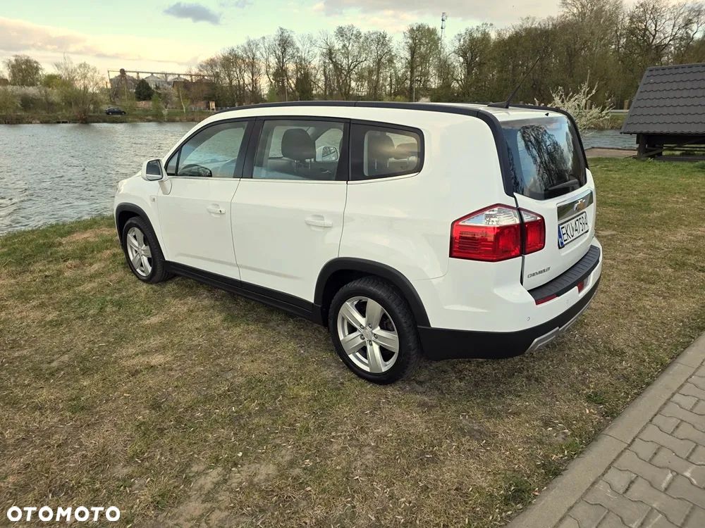 Chevrolet Orlando 2.0 D LTZ - 16