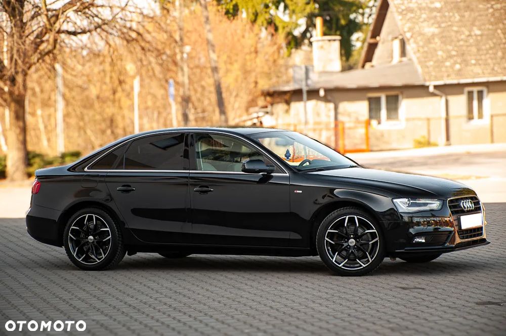 Audi A4 Limousine 1.8 TFSI S line Sportpaket - 4