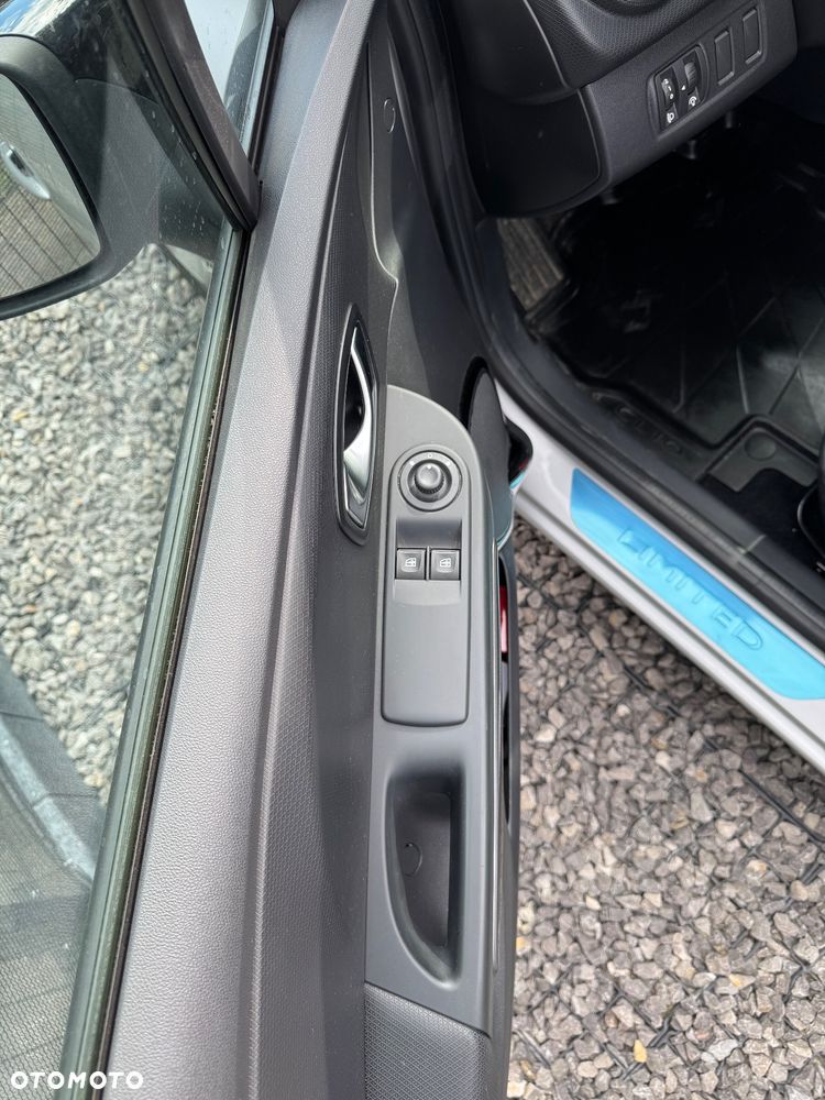 Renault Clio 1.2 16V Limited - 12
