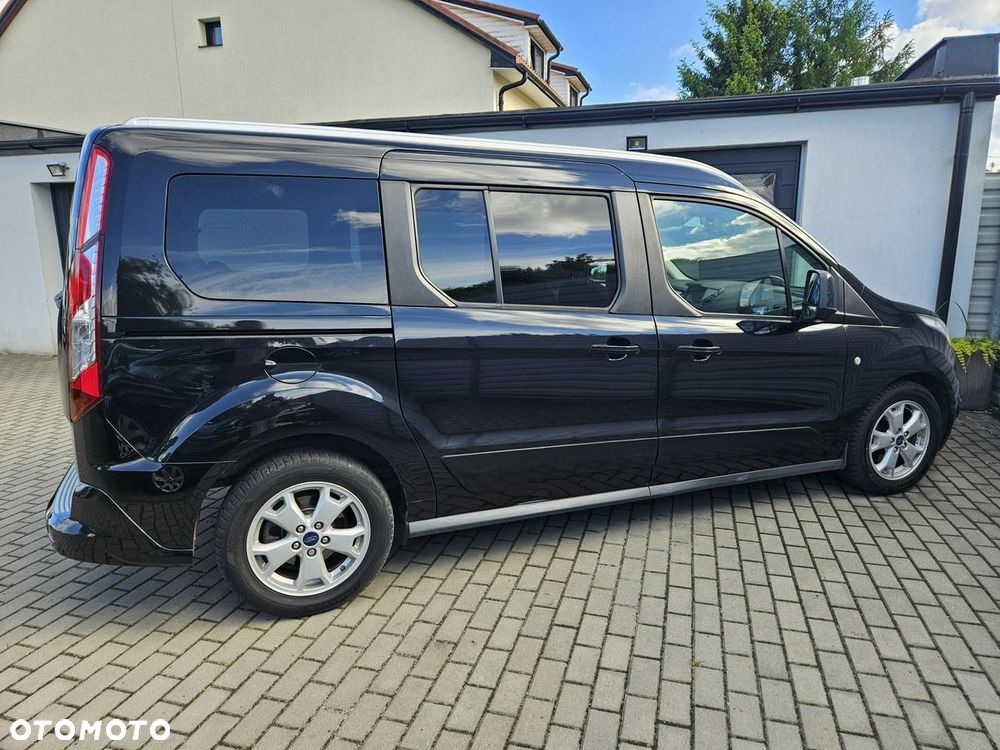 Ford Tourneo Connect Grand - 4