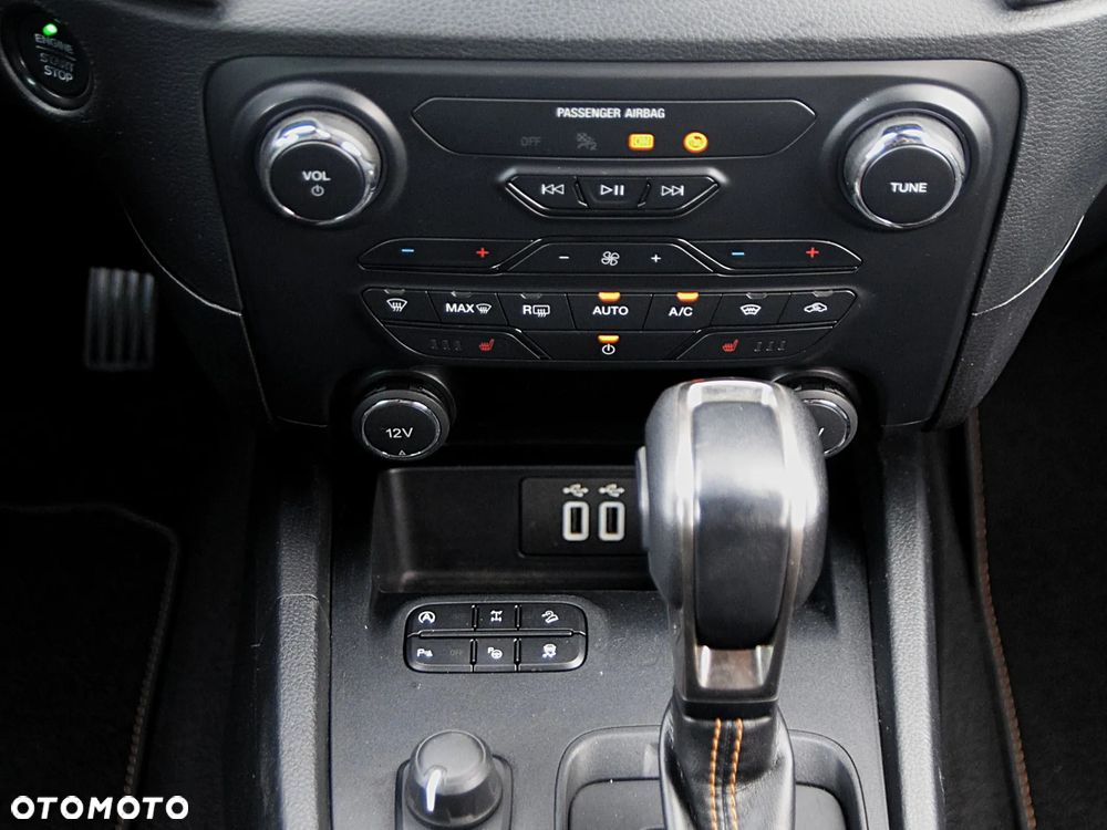 Ford Ranger 2.0 EcoBlue 4x4 DC Wildtrak - 25