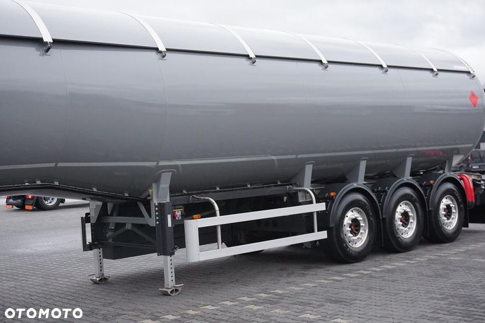 Stokota CYSTERNA / DO GAZU / LPG / 47 895 L / JAK NOWA - 12