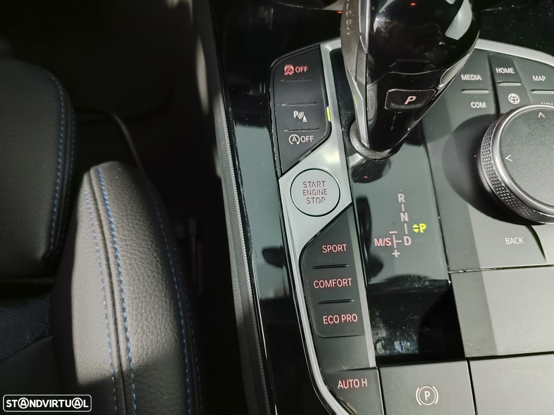 BMW 116 d Pack Desportivo M Auto - 36