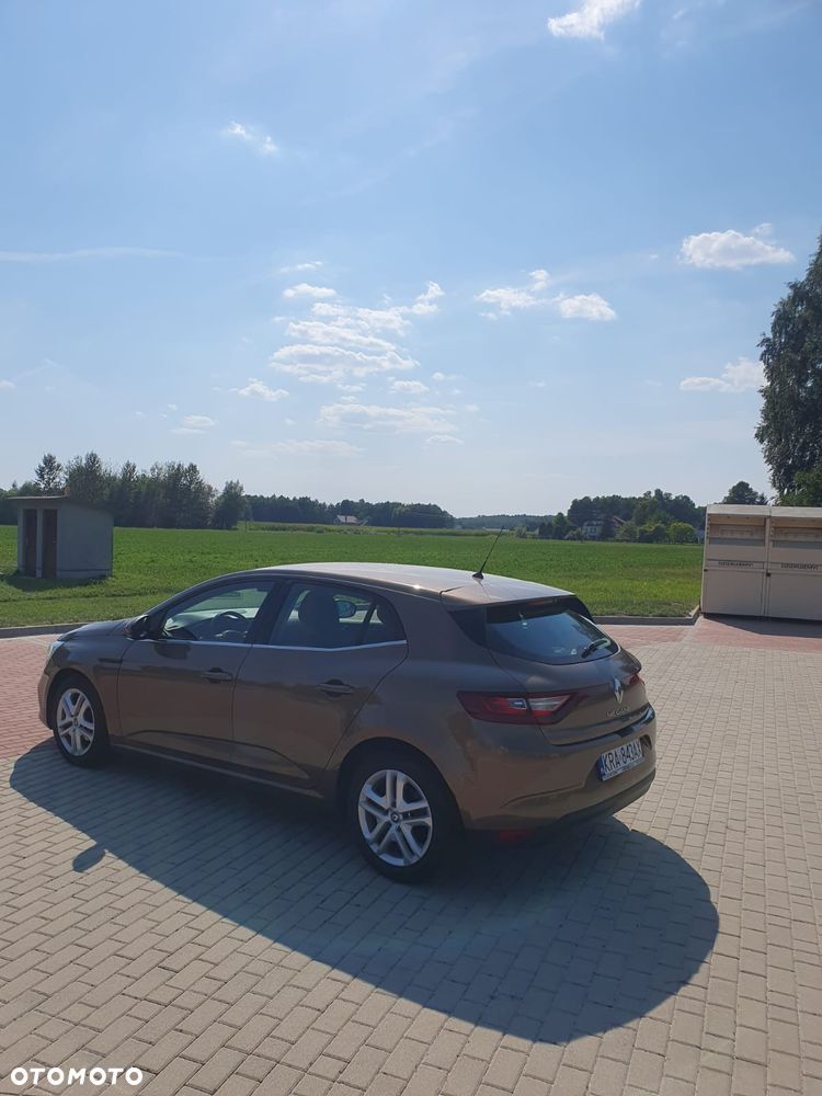 Renault Megane 1.2 Energy TCe Life - 18