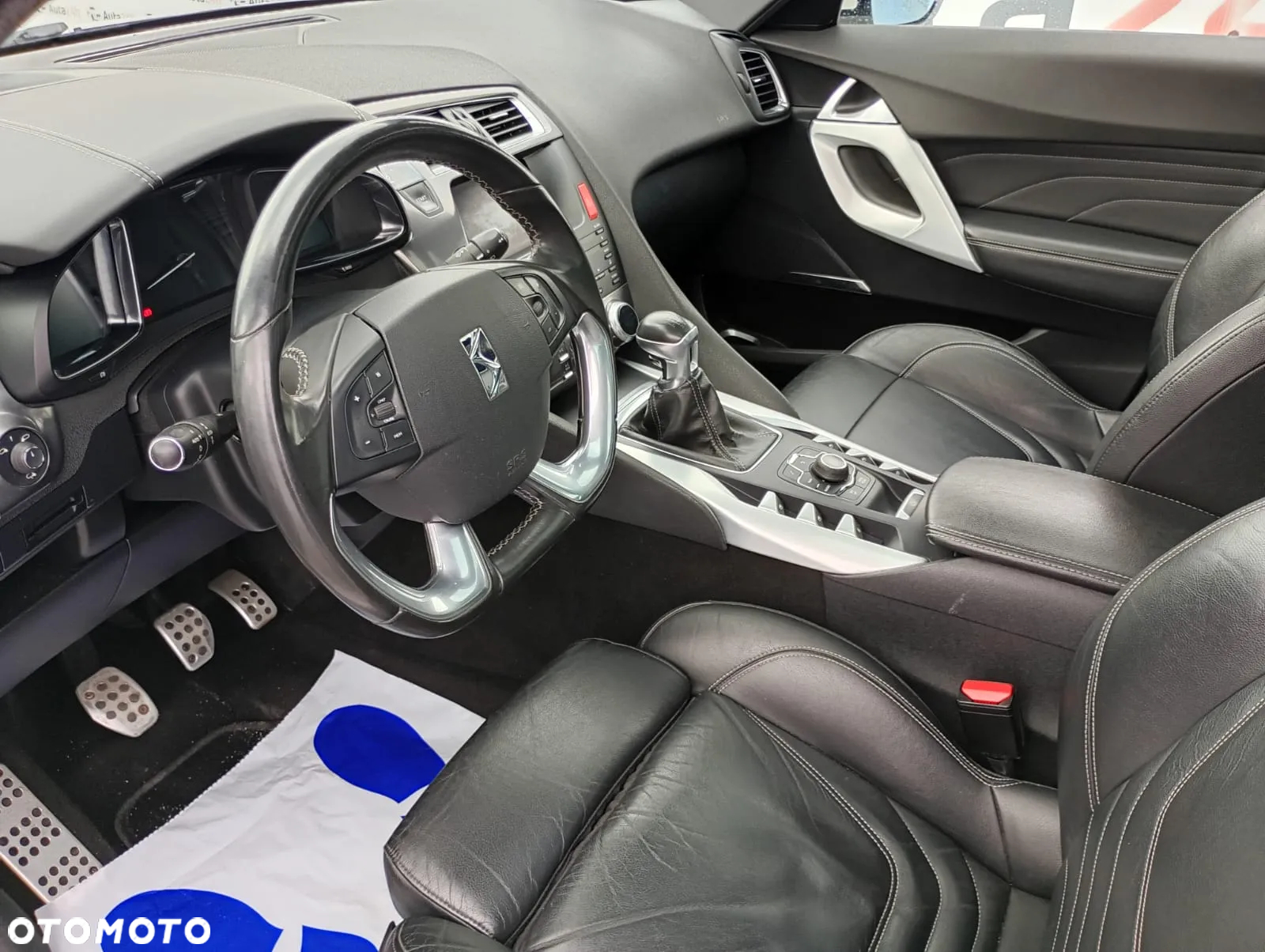 Citroën DS5 1.6 THP SportChic - 9