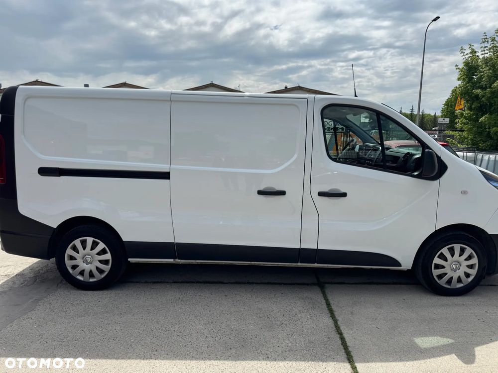 Renault Trafic - 2