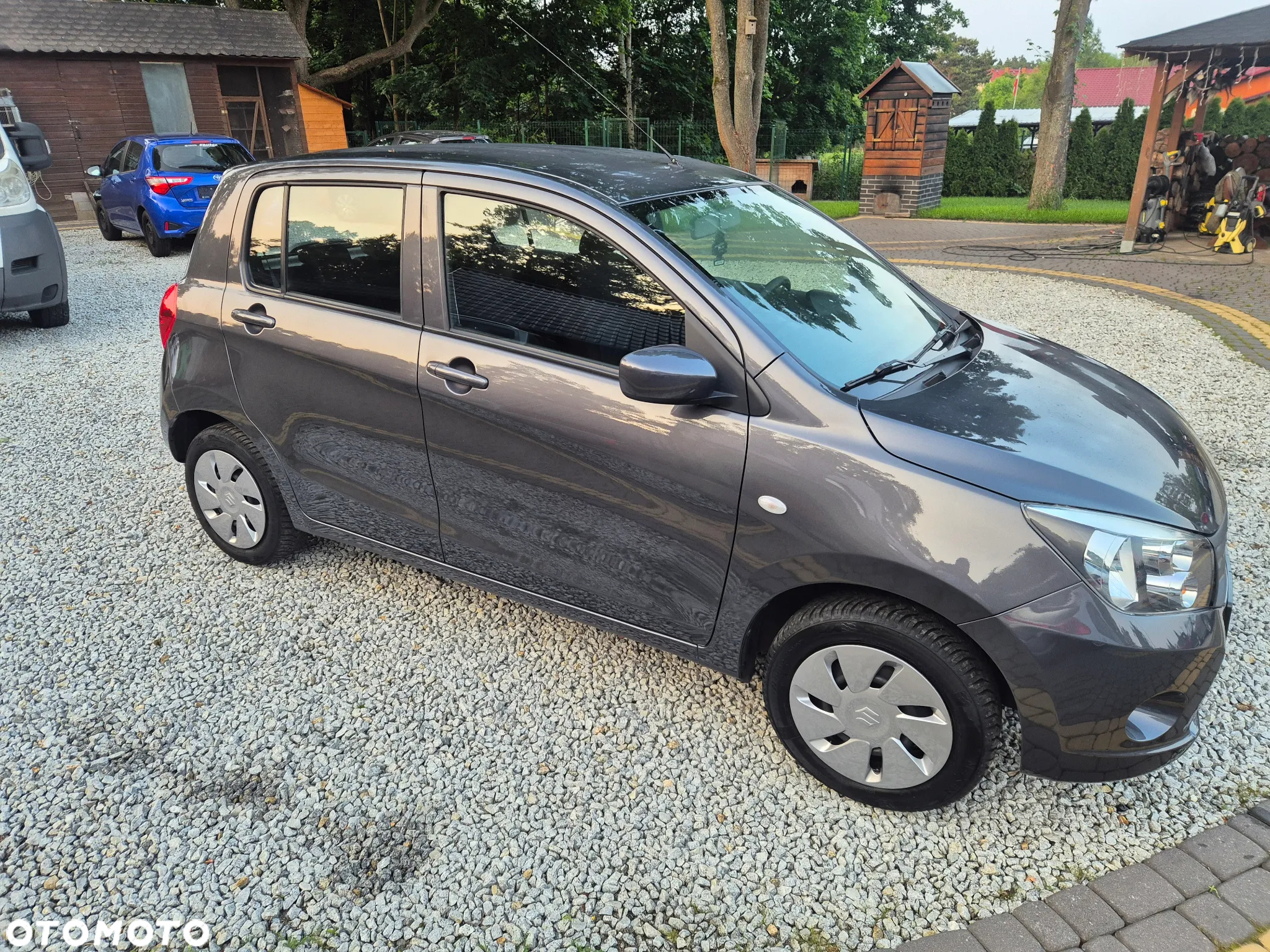 Suzuki Celerio 1.0 Comfort AGS - 11