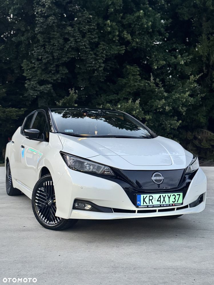 Nissan Leaf 40kWh N-Connecta - 1
