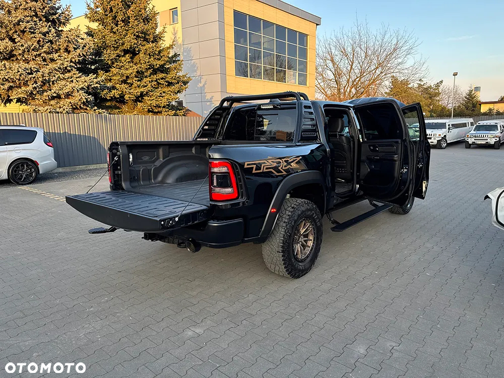 Dodge RAM TRX - 10