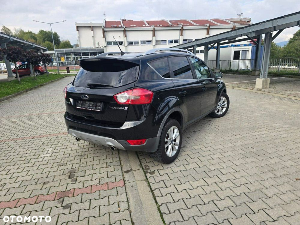 Ford Kuga - 10