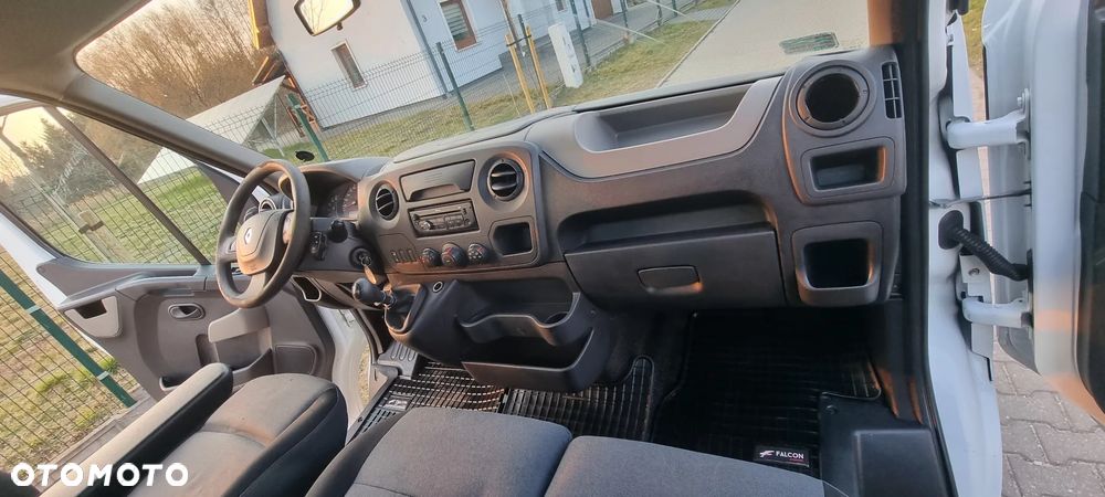 Renault Master - 18