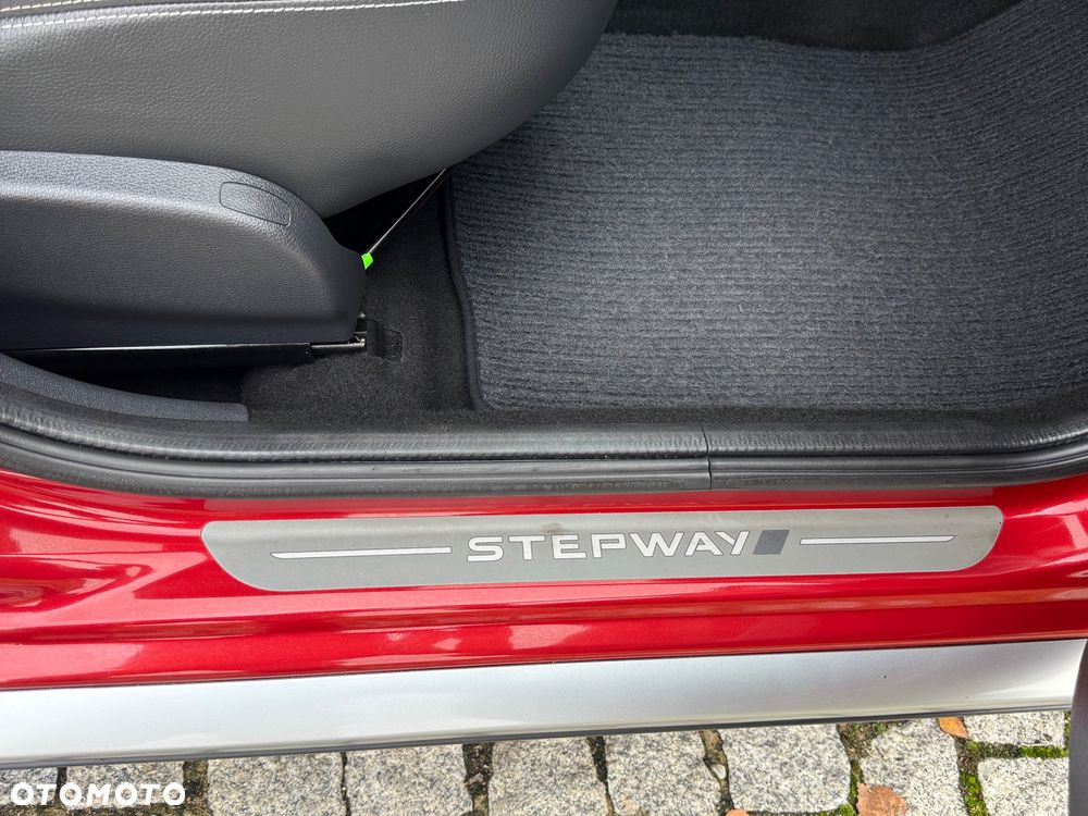 Dacia Sandero Stepway 1.6 - 22