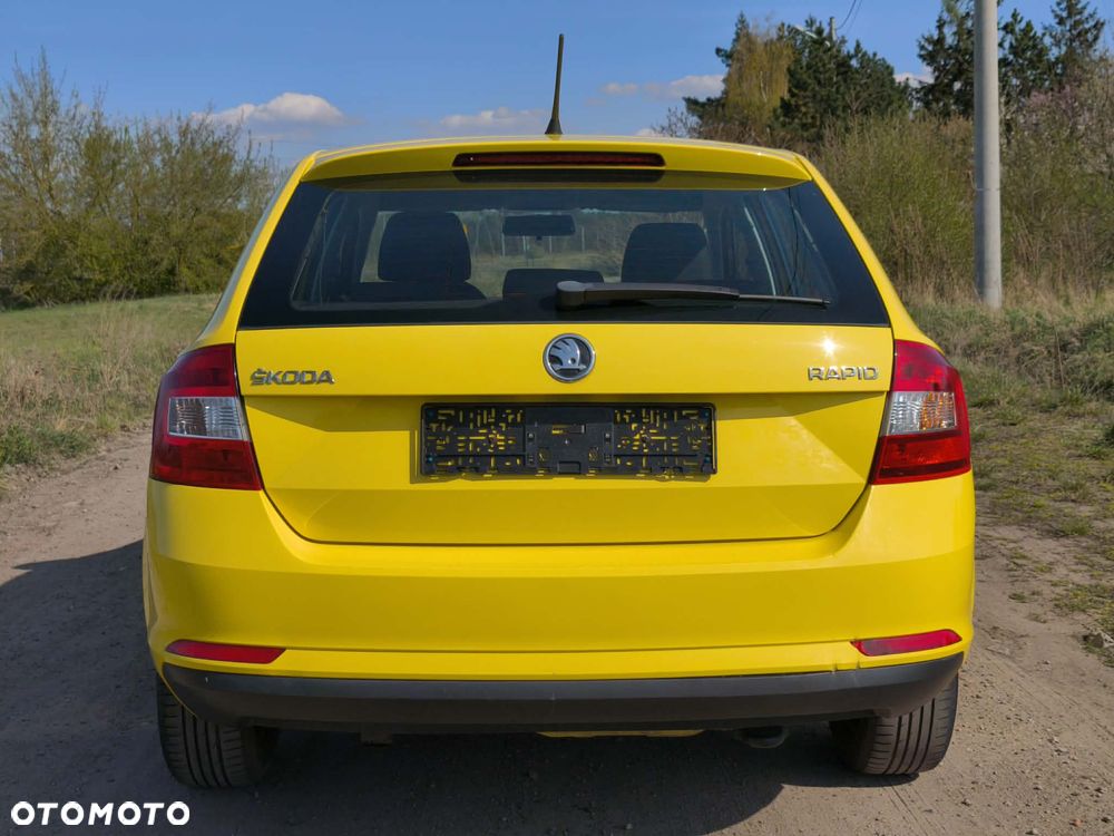 Skoda RAPID 1.6 TDI Cool Edition - 9
