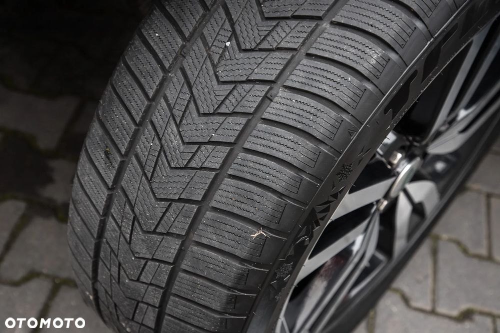 Land Rover Discovery 3.0 SD V6 HSE - 40