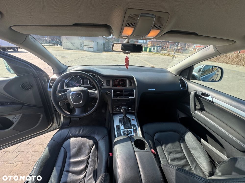 Audi Q7 ver-3-0-tdi-quattro-tiptronic - 11