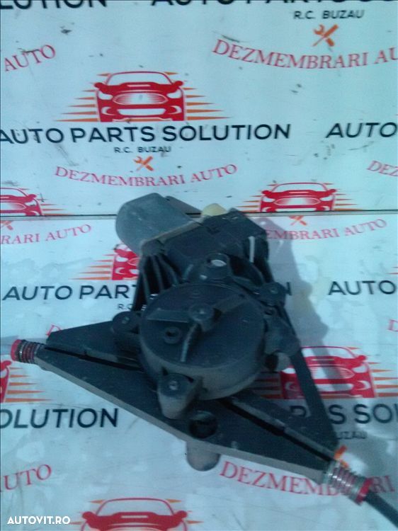 motoras macara geam usa dreapta iveco daily  an fabr. 2009 - 1