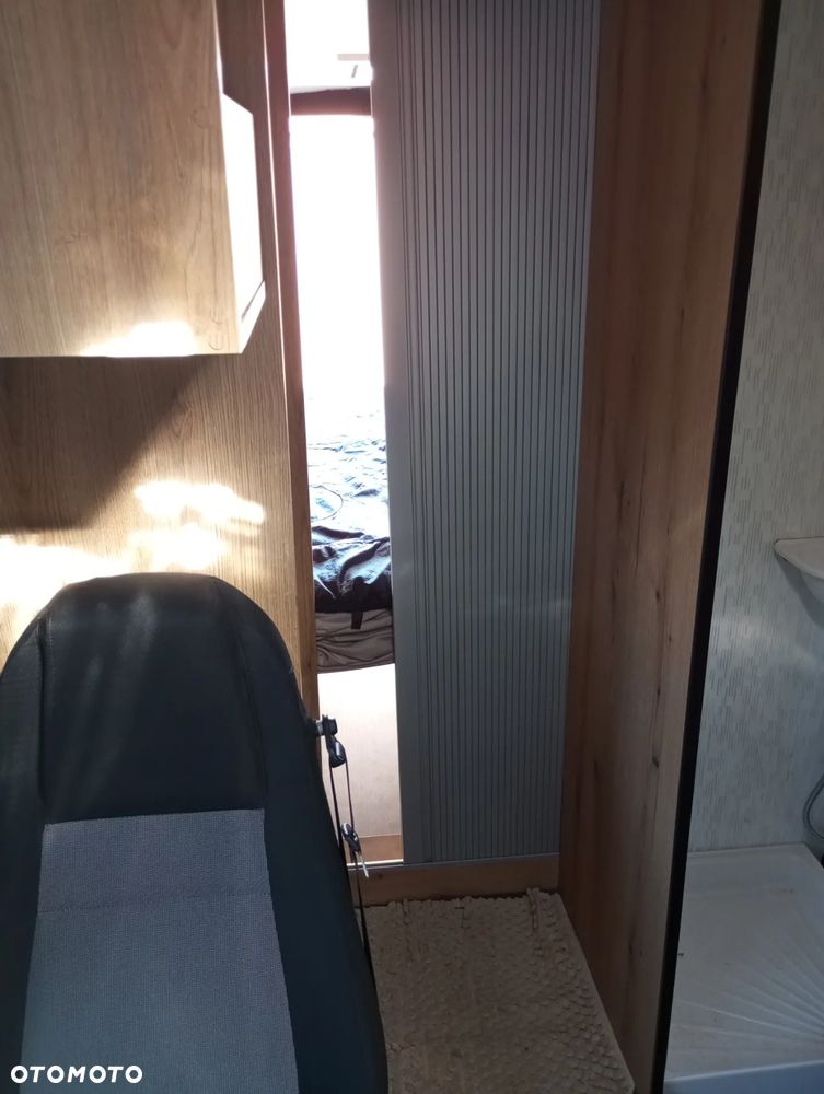 Volkswagen Crafter - 11