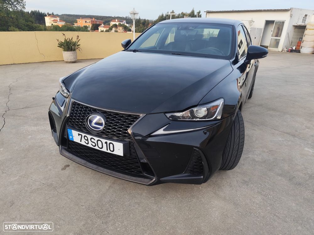 Lexus IS 300H F Sport - 19