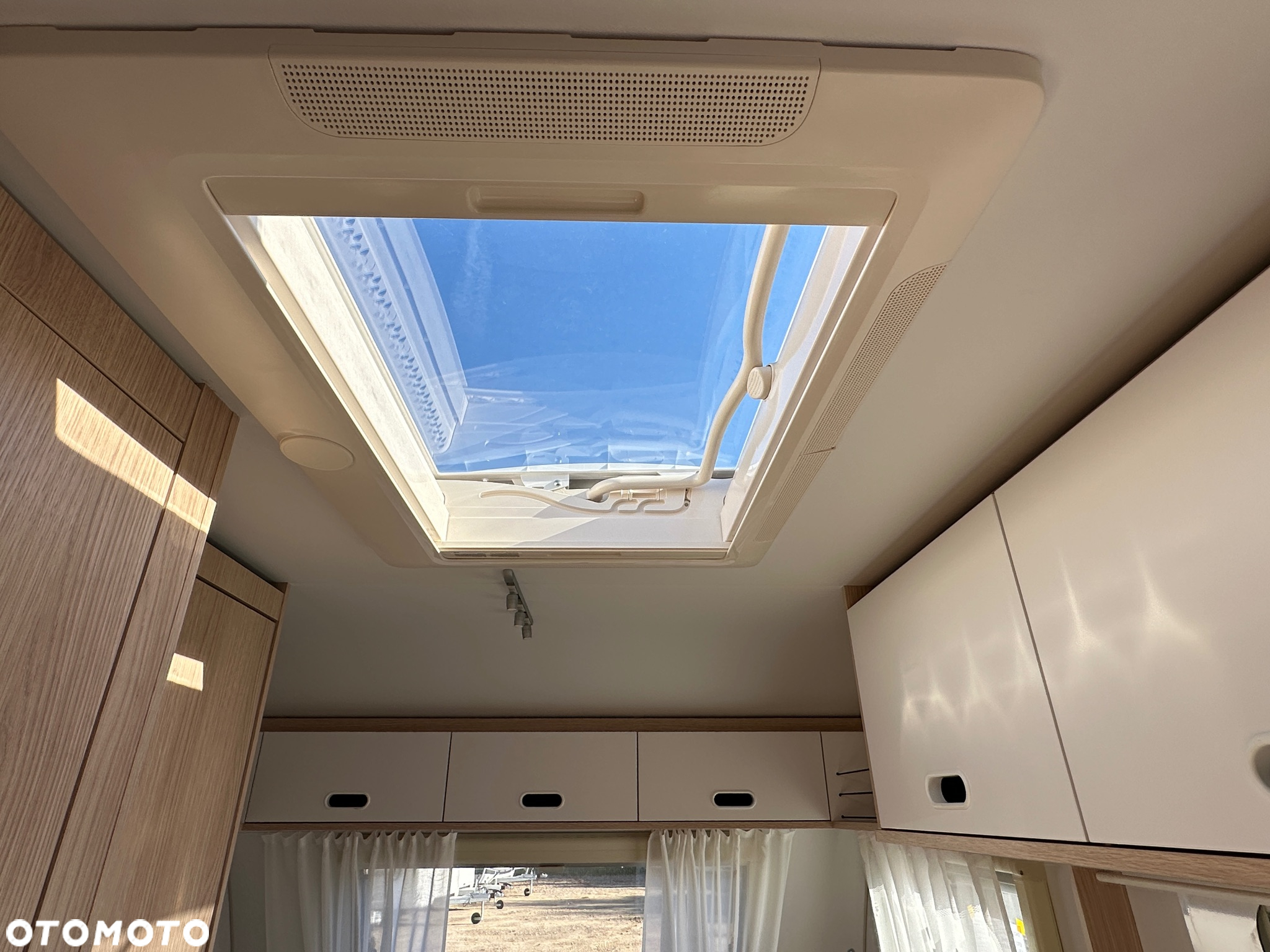 Adria AVIVA 360 DK - 15