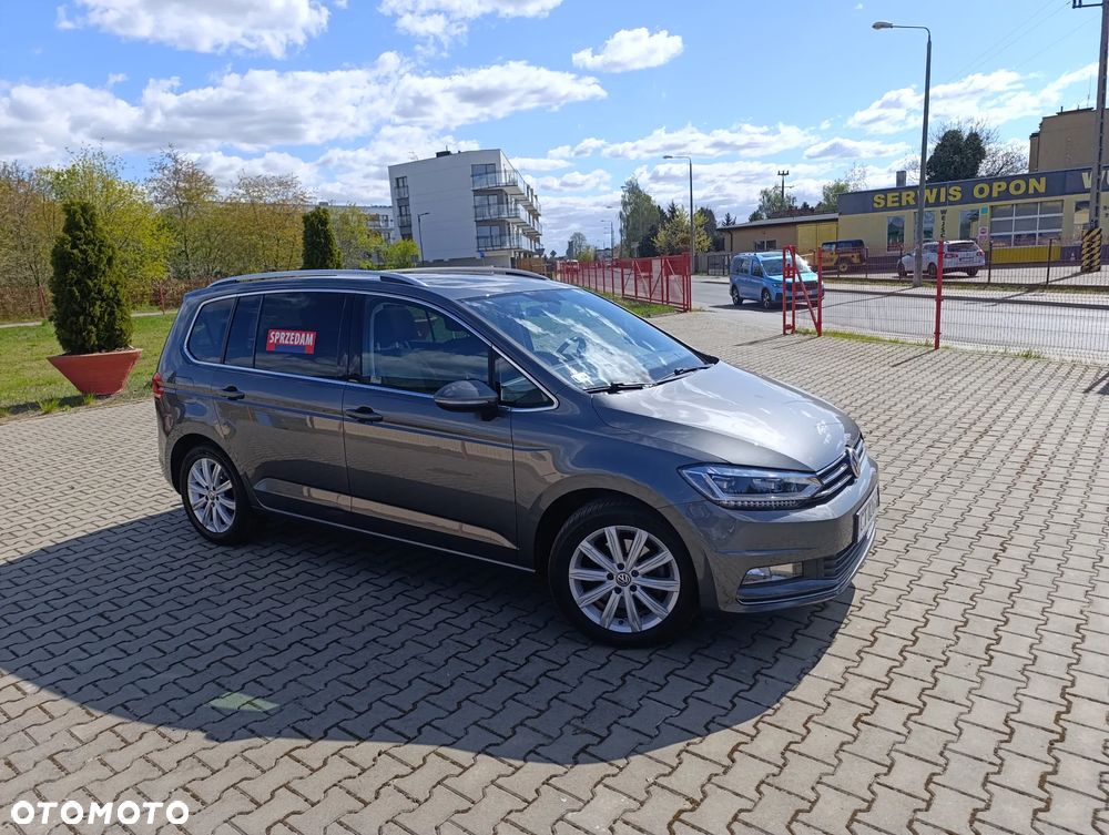 Volkswagen Touran 2.0 TDI BMT Comfortline DSG - 2
