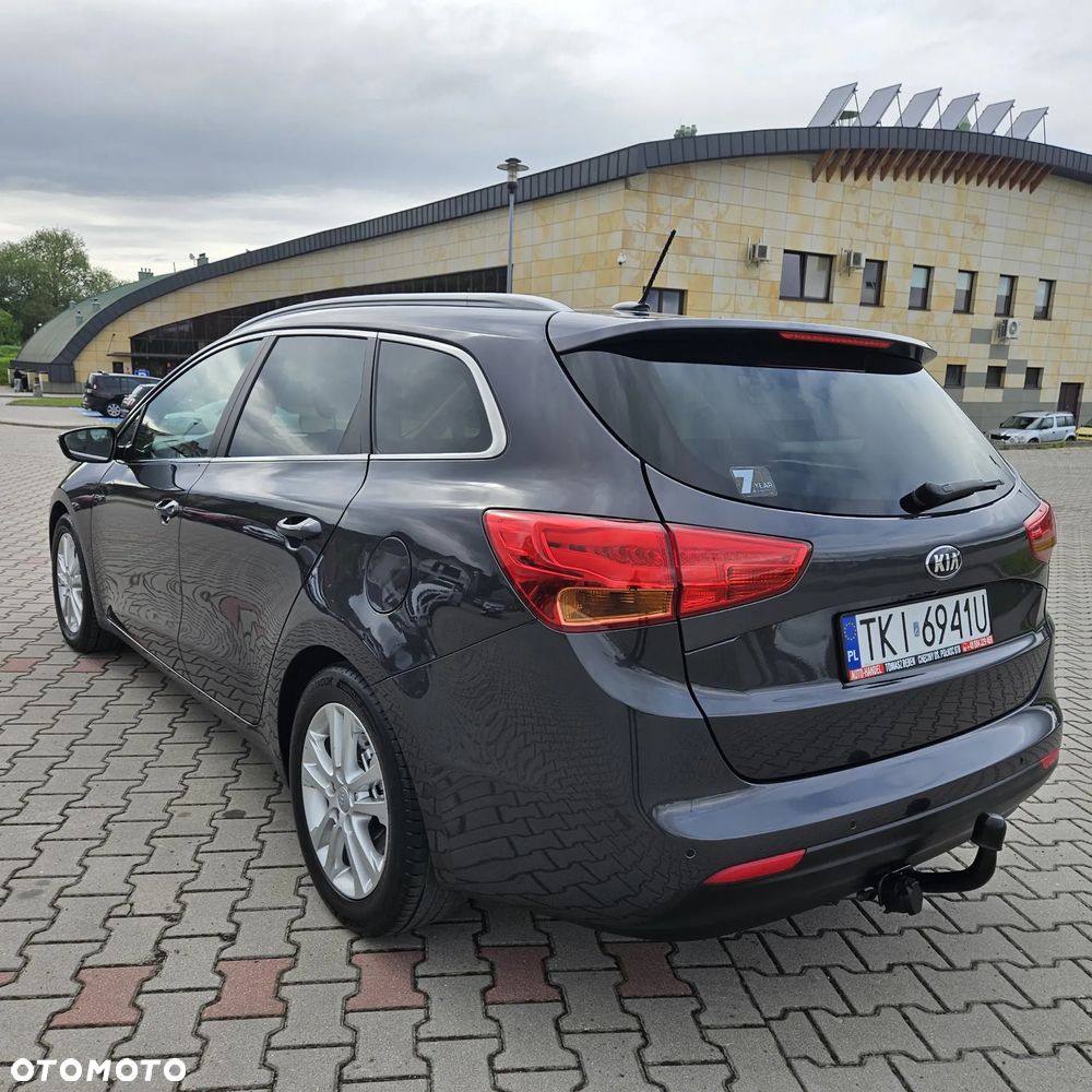 Kia Ceed 1.4 CVVT ISG Spirit - 6