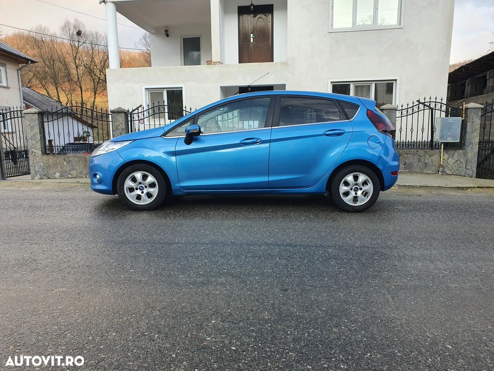 Ford Fiesta 1.6 TDCI DPF Titanium - 2