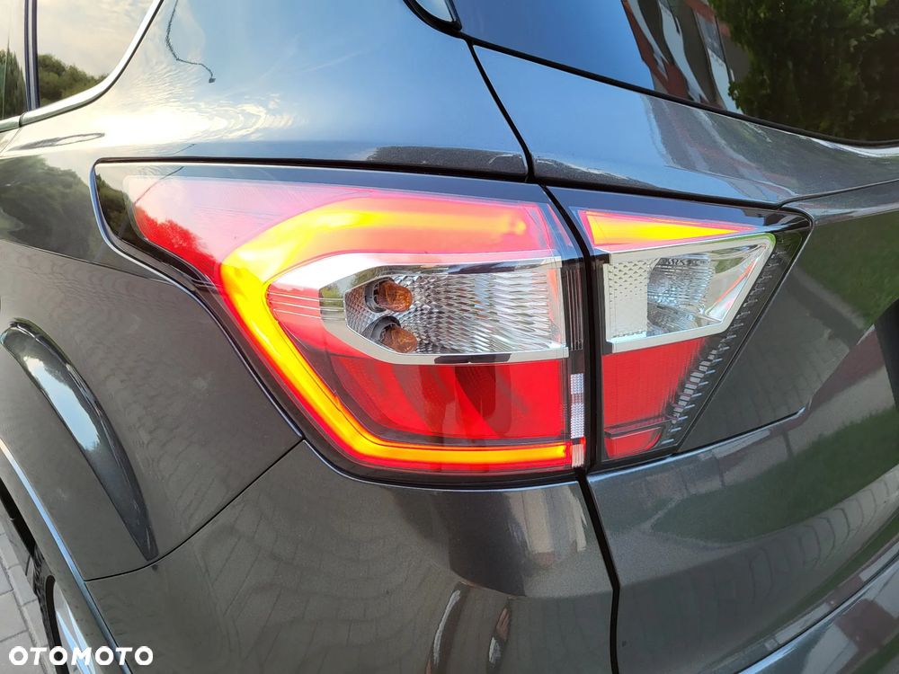 Ford Kuga 2.0 TDCi 4x4 Vignale - 26