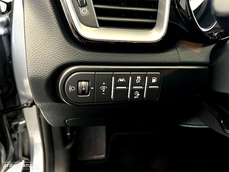Kia XCeed 1.5 T-GDI Tech 7DCT - 20