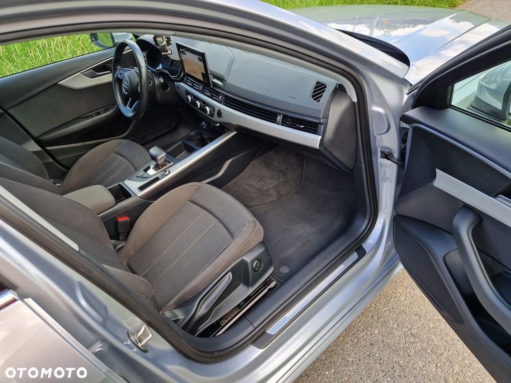 Audi A4 Avant - 11