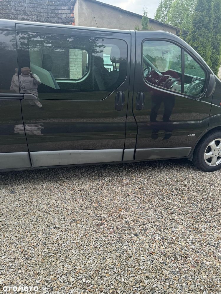 Opel Vivaro - 2