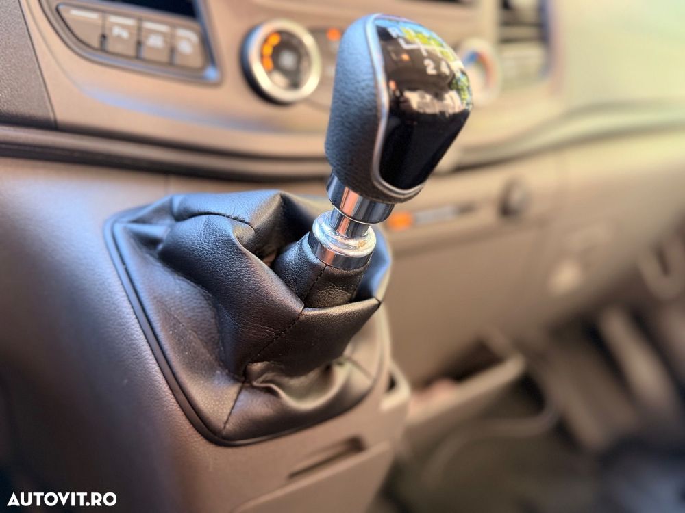 Ford Transit - 14
