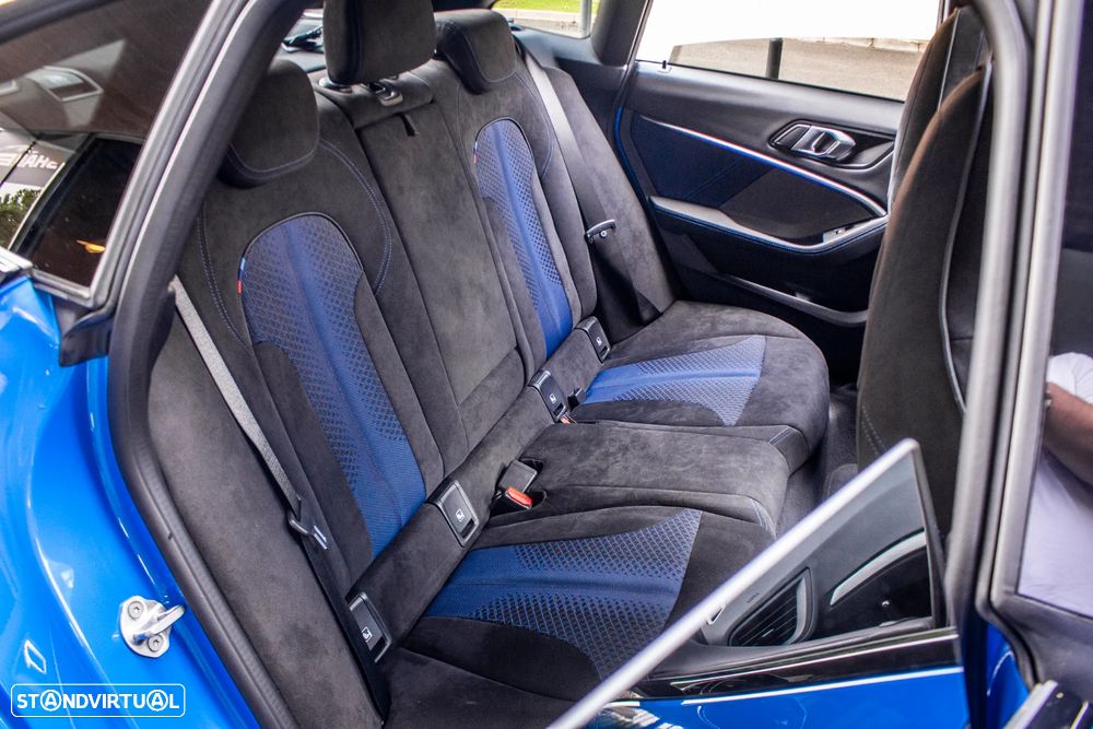 BMW M235i Gran Coupé xDrive - 42