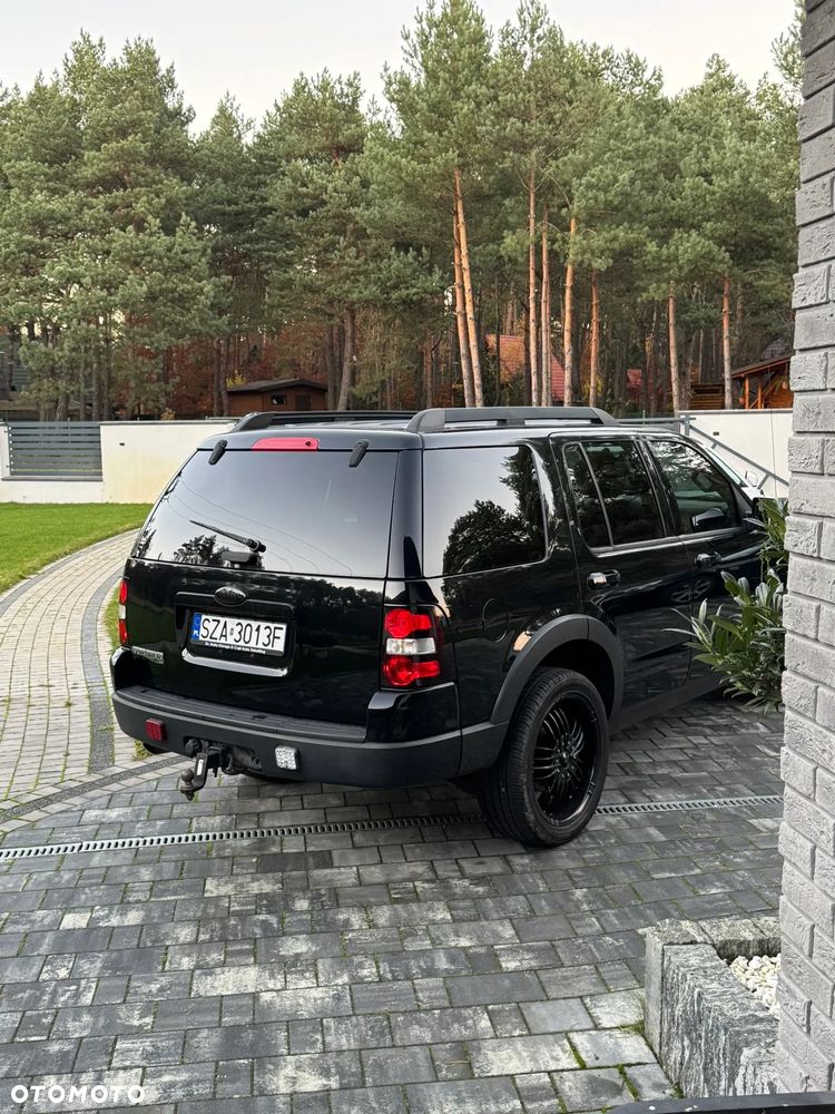 Ford Explorer 4.0 4WD - 27
