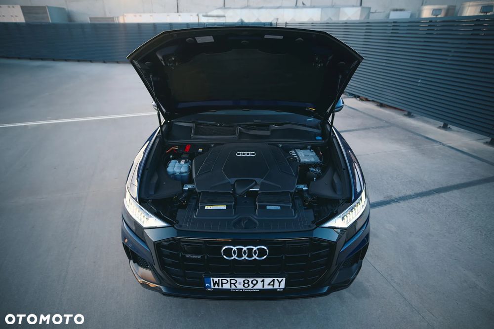 Audi Q8 SUV TFSI quattro 250 kW tiptronic S line business - 21