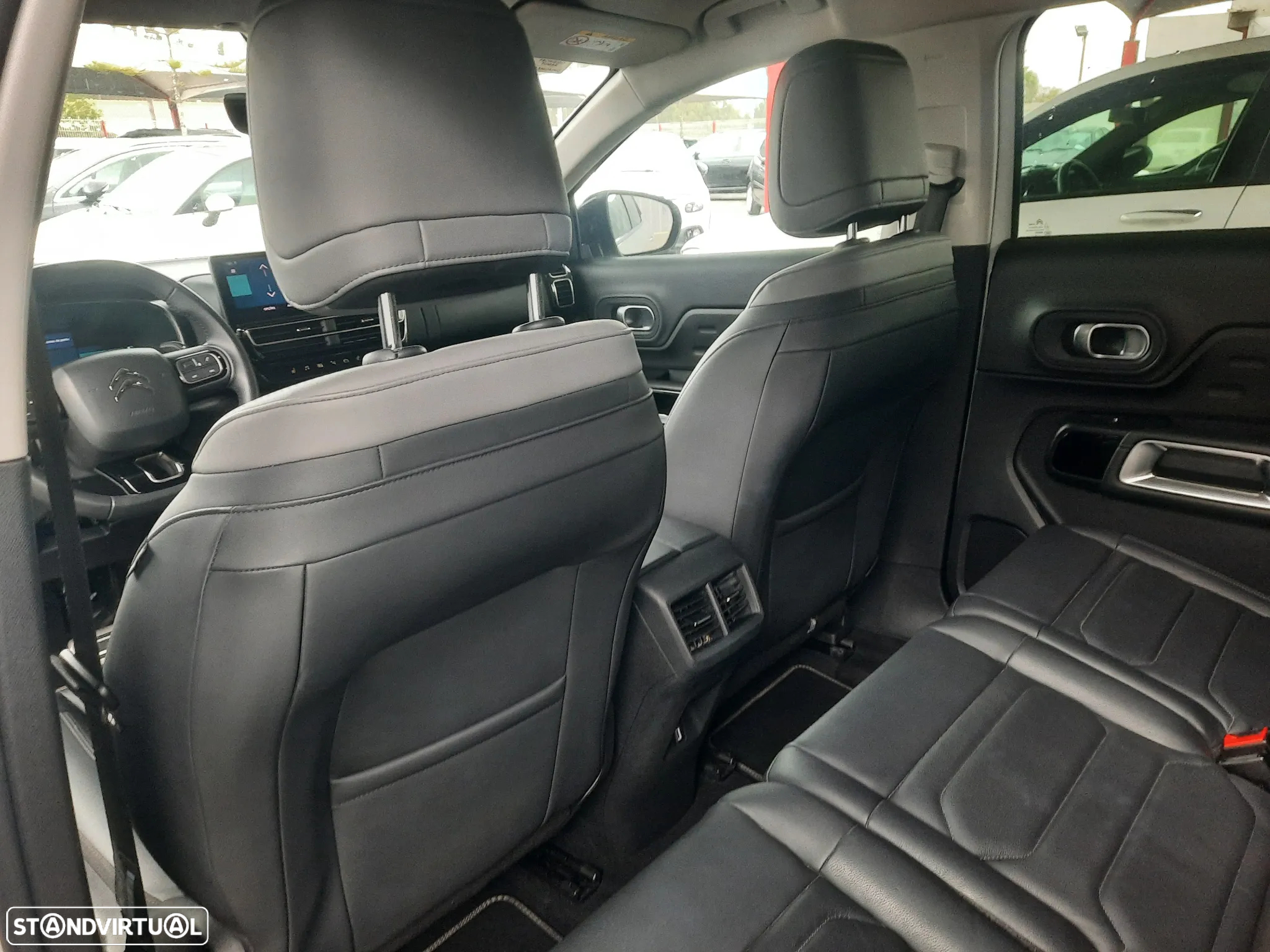 Citroën C5 Aircross 1.6 Hybrid Shine Pack e-EAT8 - 33