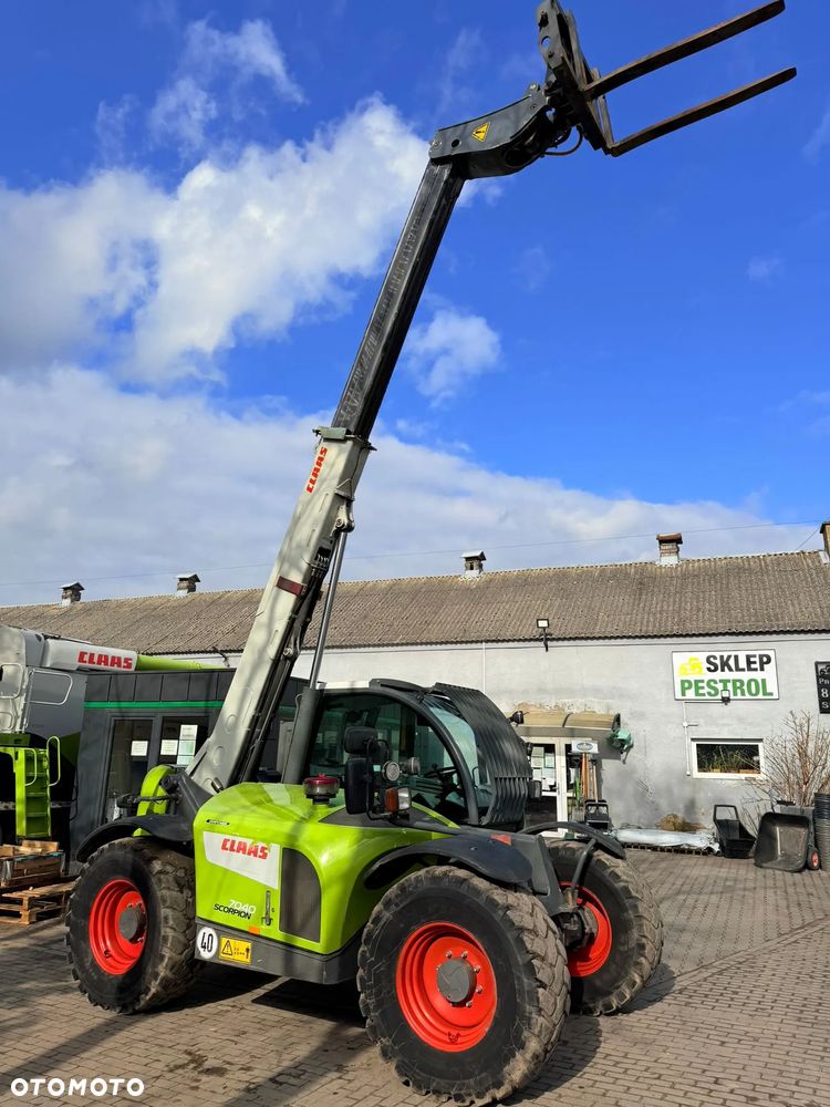 Claas Scorpion 7040 Varipower - 11