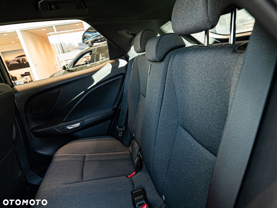 Lexus LBX 1.5 Hybrid - 13