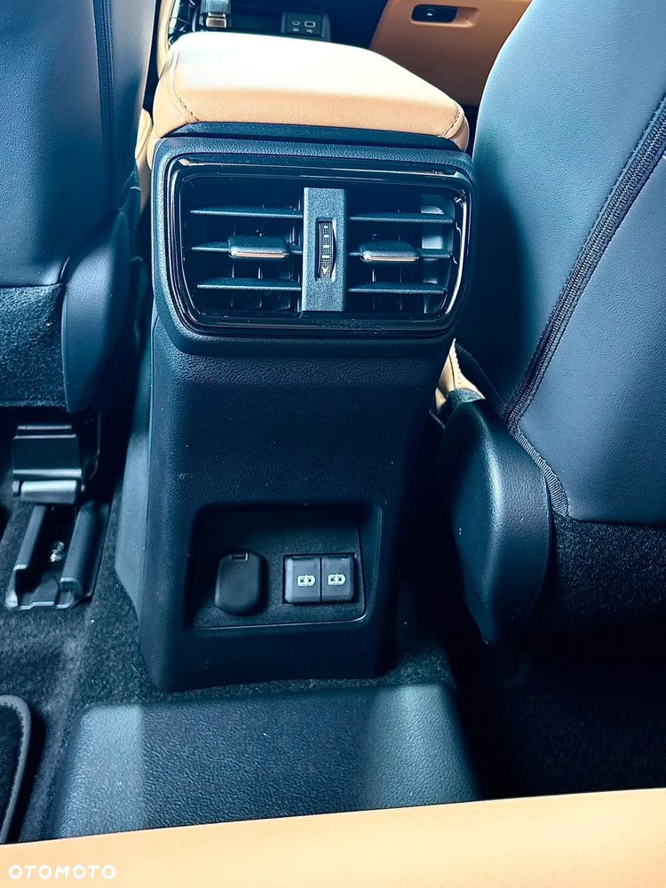 Lexus NX - 26