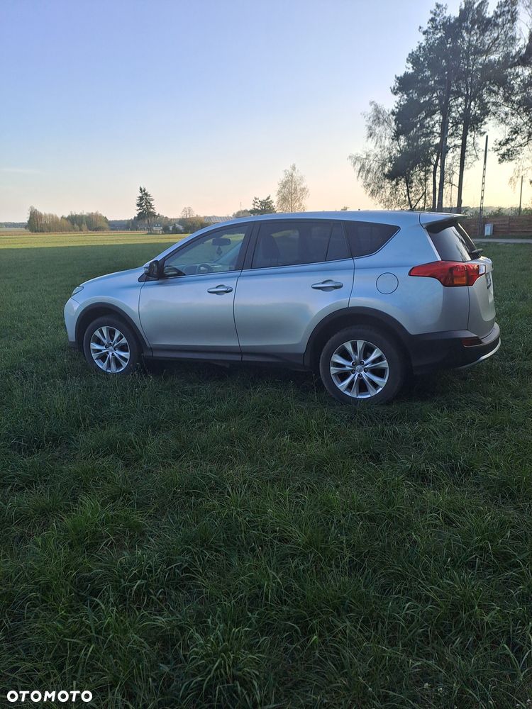 Toyota RAV4 - 3