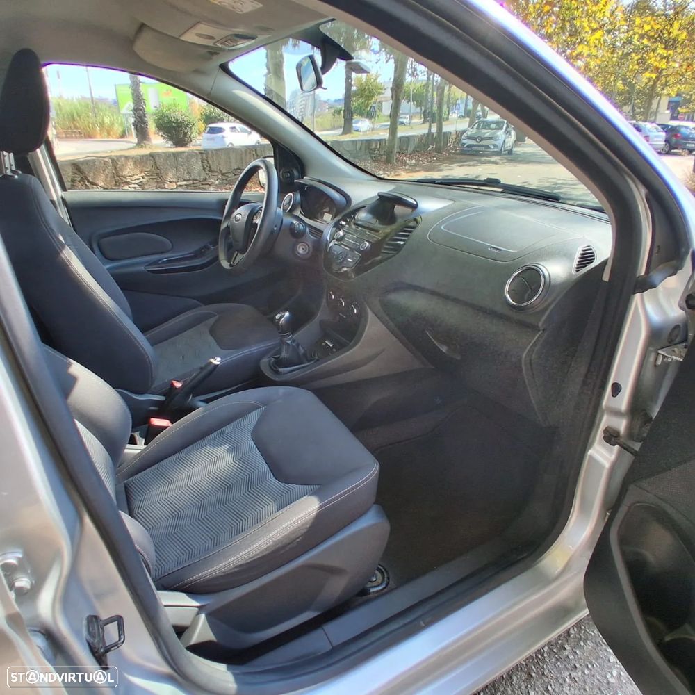 Ford KA+ 1.2 Ti-VCT Ultimate - 15
