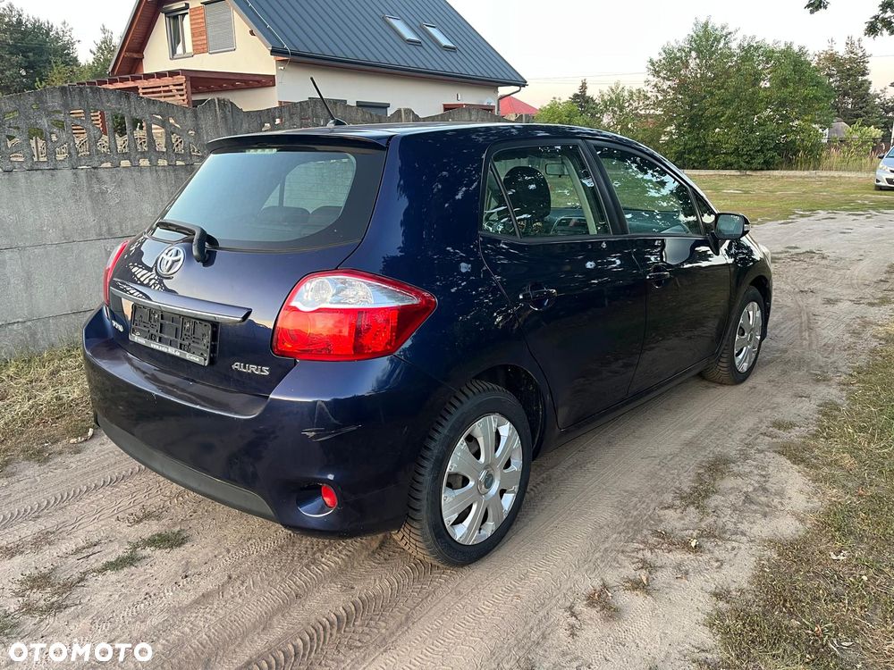Toyota Auris 1.6 Valvematic Comfort - 4