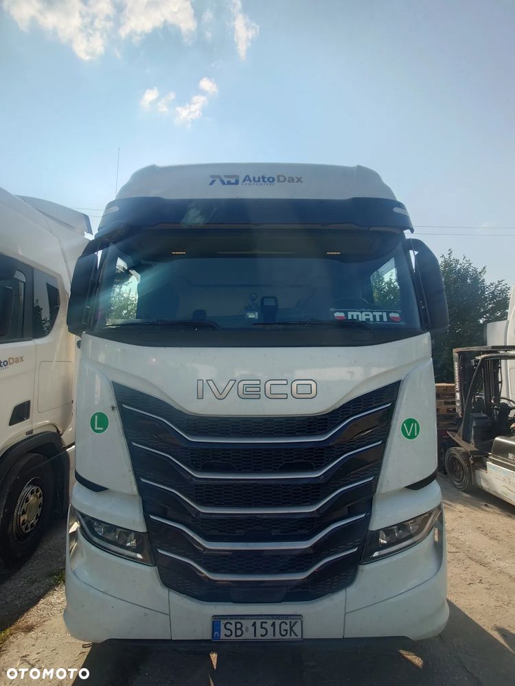 Iveco S-WAY 580 - 1