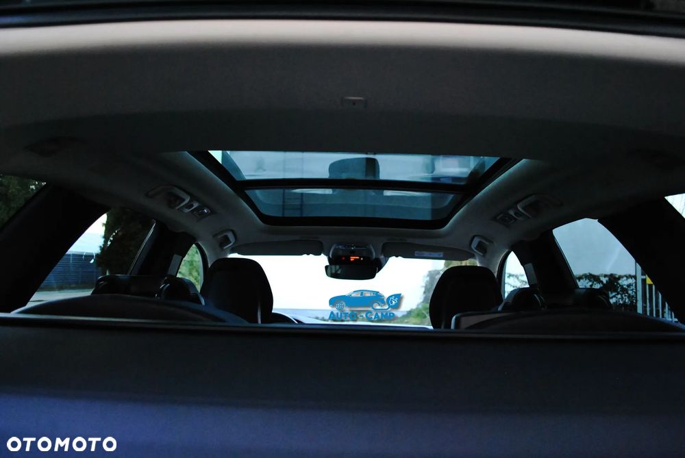 Volvo XC 60 T8 AWD Plug-In Hybrid Momentum Pro - 23