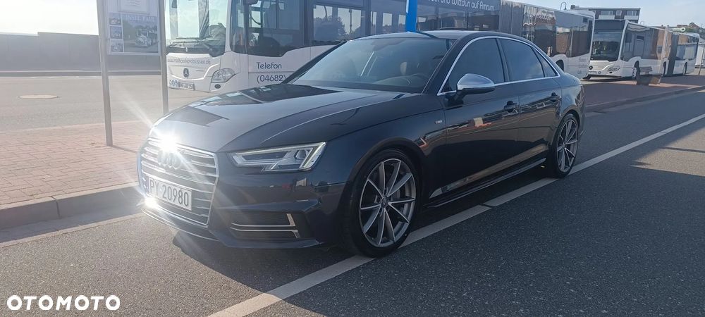 Audi A4 Limousine 2.0 TFSI quattro S tronic sport - 4