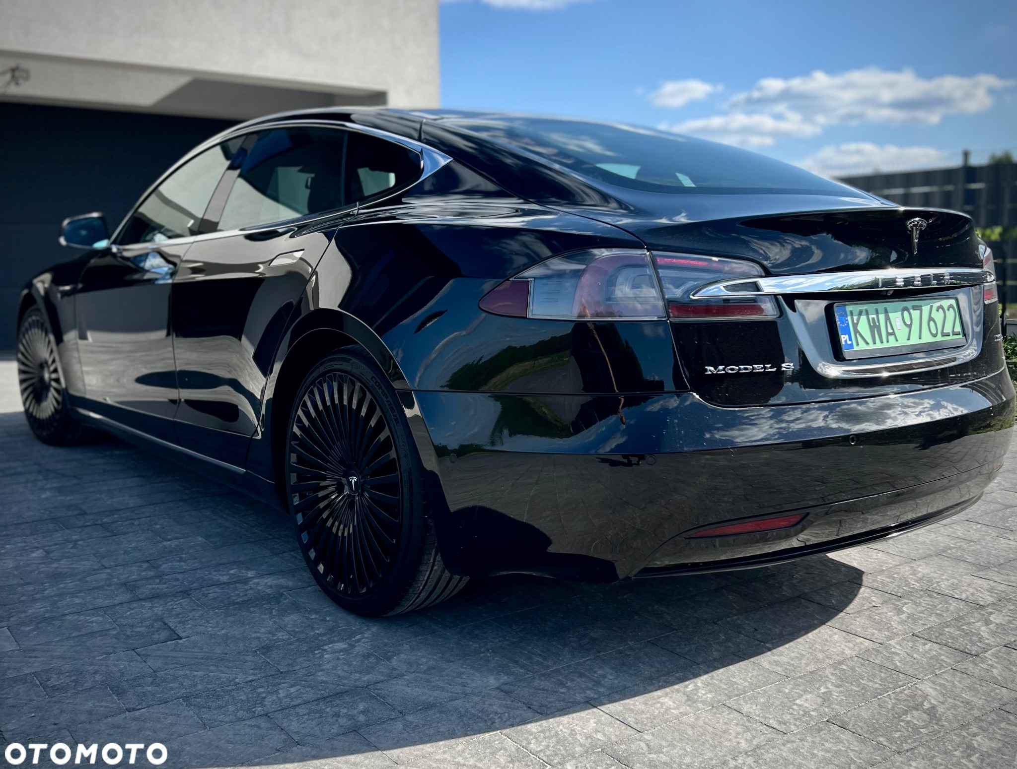 Tesla Model S 100 D Performance - 4