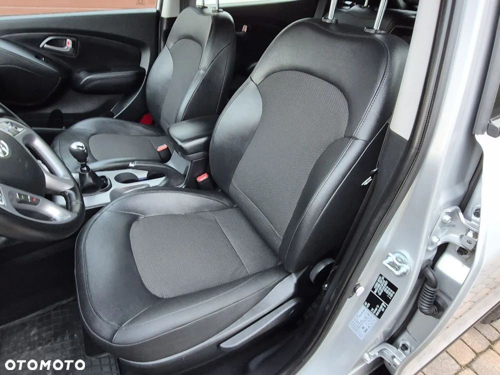 Hyundai ix35 - 13