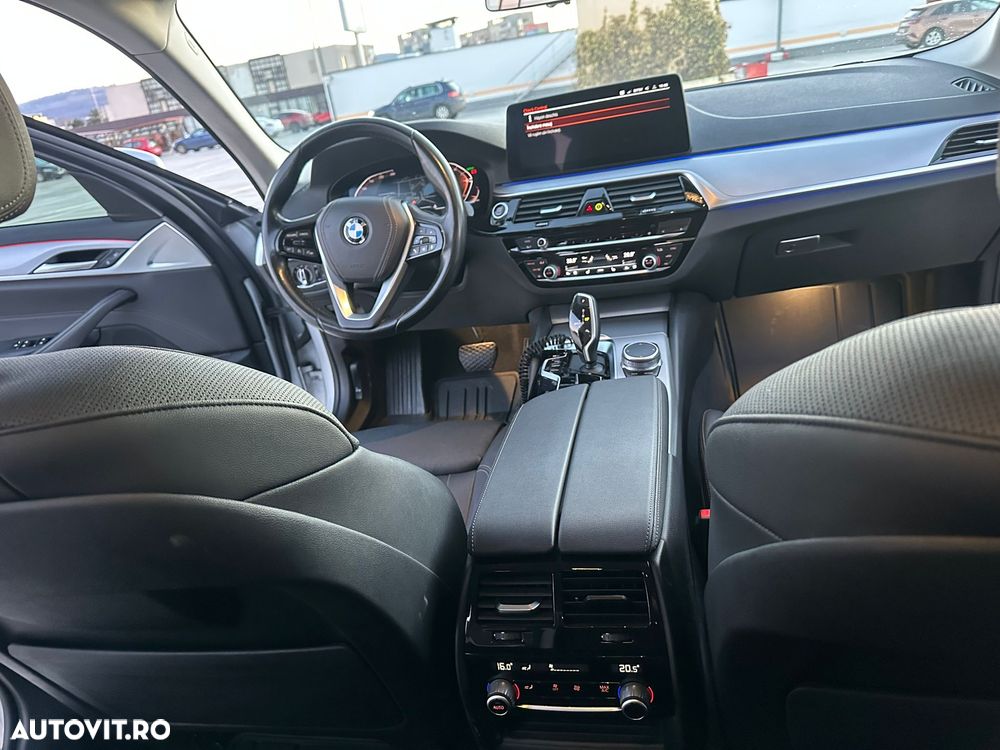 BMW Seria 5 520d AT MHEV - 16