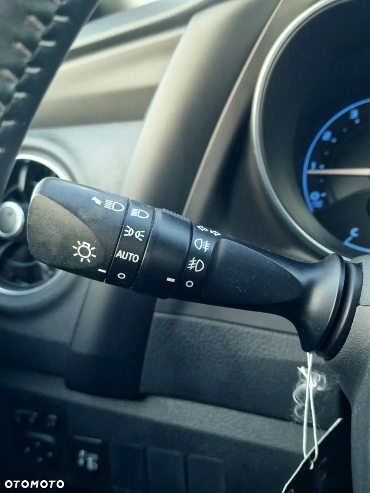 Toyota Auris 1.2 Turbo Comfort - 26