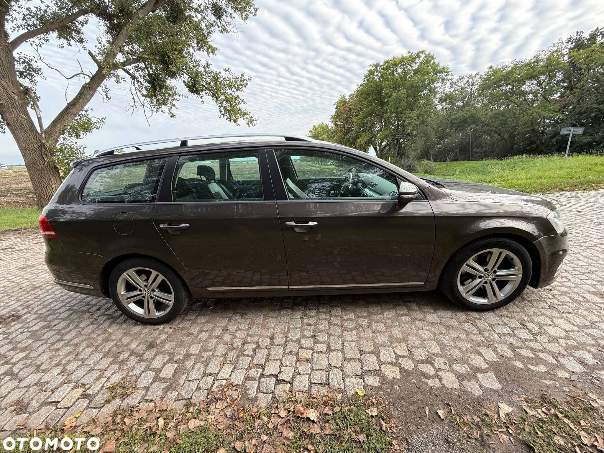 Volkswagen Passat Variant 2.0 TDI BlueMotion Technology R-Line - 7