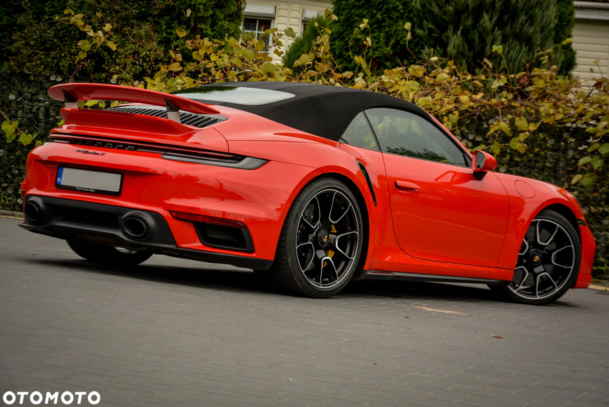Porsche 911 Carrera Turbo S Cabrio - 18